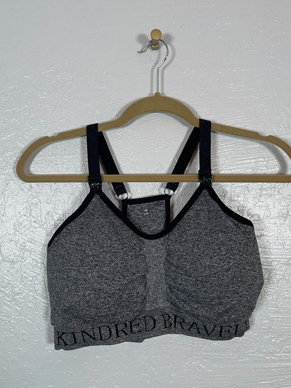 Kindred Bravely Women Maternity M Gray Sublime Low Impact Nursing Sports Bra